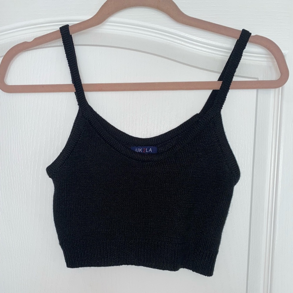 Black crop top